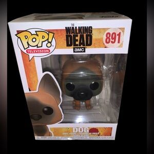 Vaulted The Walking Dead "Dog" Funko Pop Still New in the Box with Pop Protector